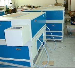 供應(yīng)皮革裁切機/皮革打孔鏤空雕花設(shè)備激光切割機_機械及行業(yè)設(shè)備_世界工廠網(wǎng)中國產(chǎn)品信息庫